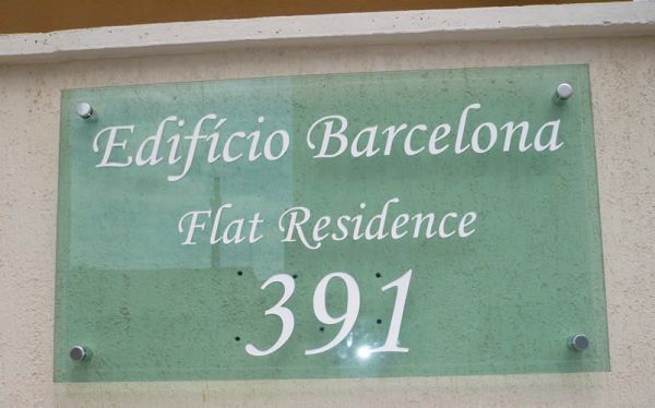 PLACA DE ENDEREÇO DE VIDRO