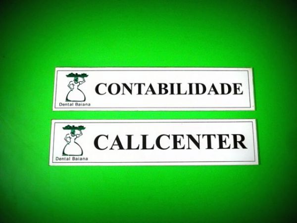 PLACAS DE IDENTIFICAÇÃO EM PVC